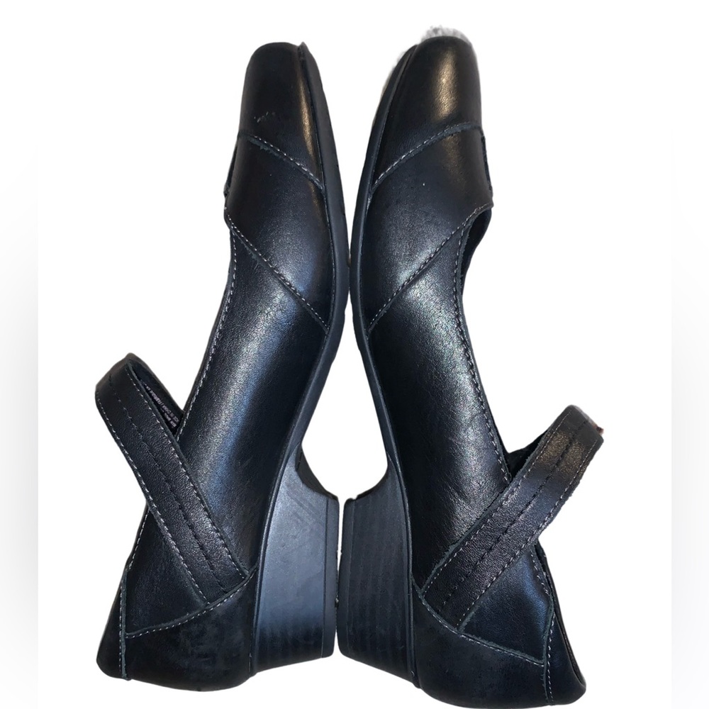 Taos mary janes dress shoes EUC - Picture 3 of 9